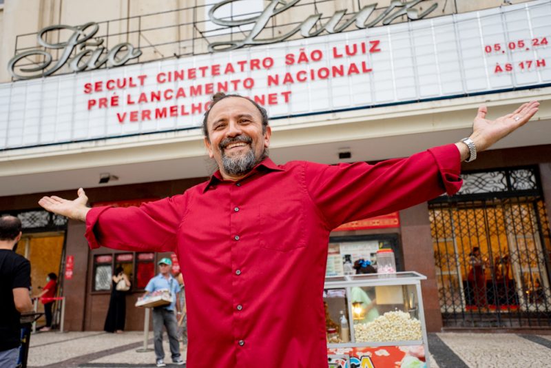 CELEBRAÇÃO DA ARTE - “Vermelho Monet” surpreende o público em pré-estreia no Cineteatro São Luiz