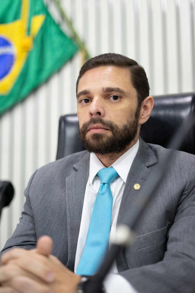 Deputado Júlio César Filho nega envolvimento em investigação sobre esquema de rachadinha