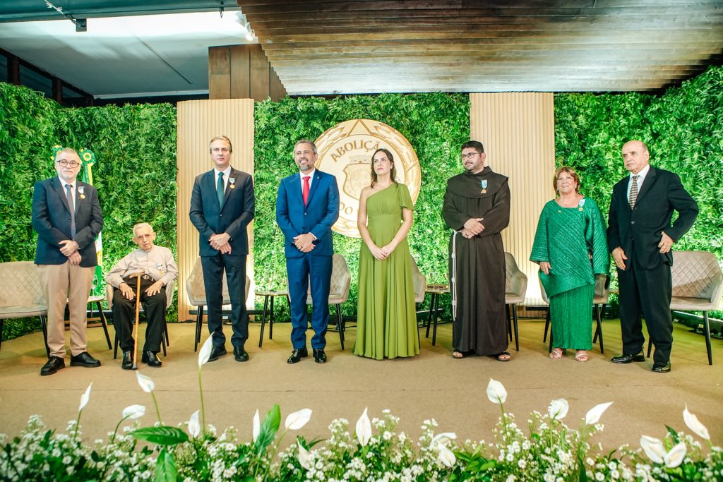 Lira Cavalcante, Edimilson Cruz, Camilo Santana, Elmano E Lia De Freitas, Frei Rogerio Lopes, Lucia Mota E Luis Carlos Barreto (1)