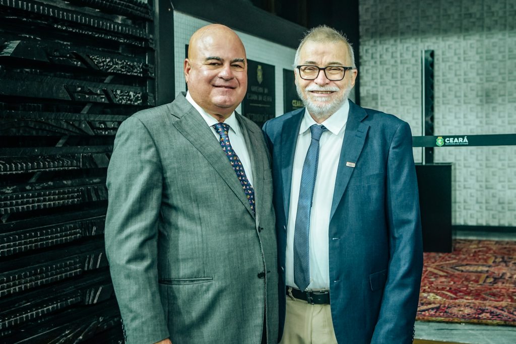 Luiciano E Lira Cavalcante