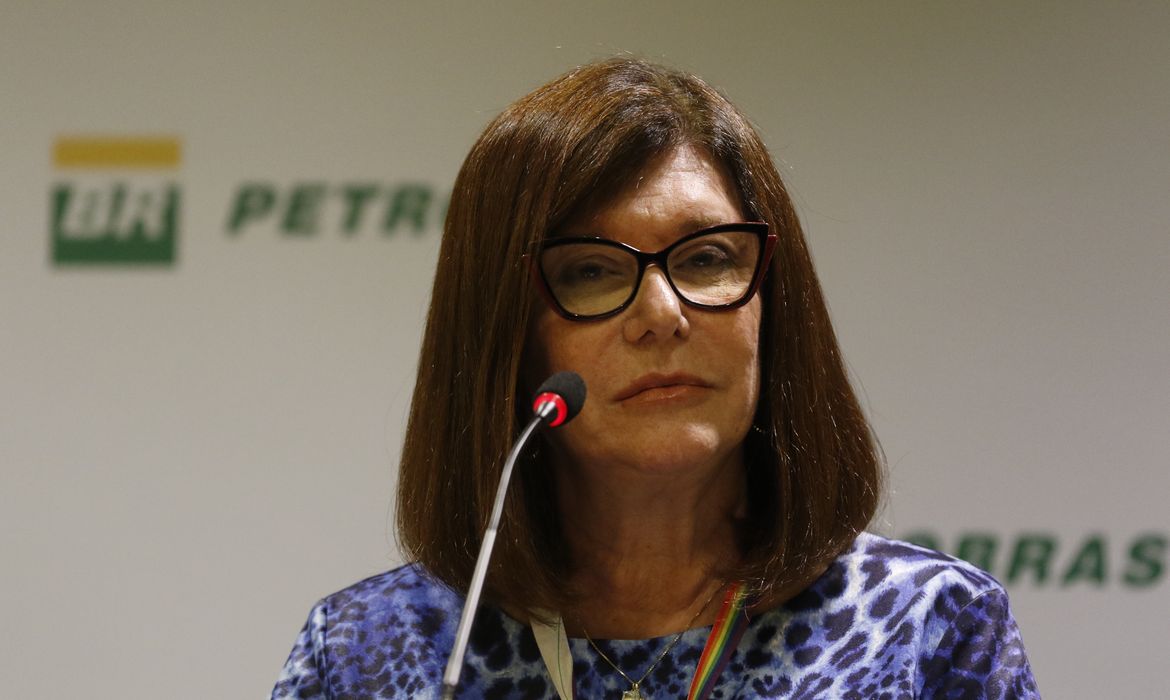 Nova presidente da Petrobras defende políticas de preços em vigor
