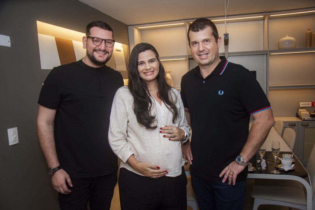 Matheus Menezes, Rebeca Lopes E Renato Piccoli