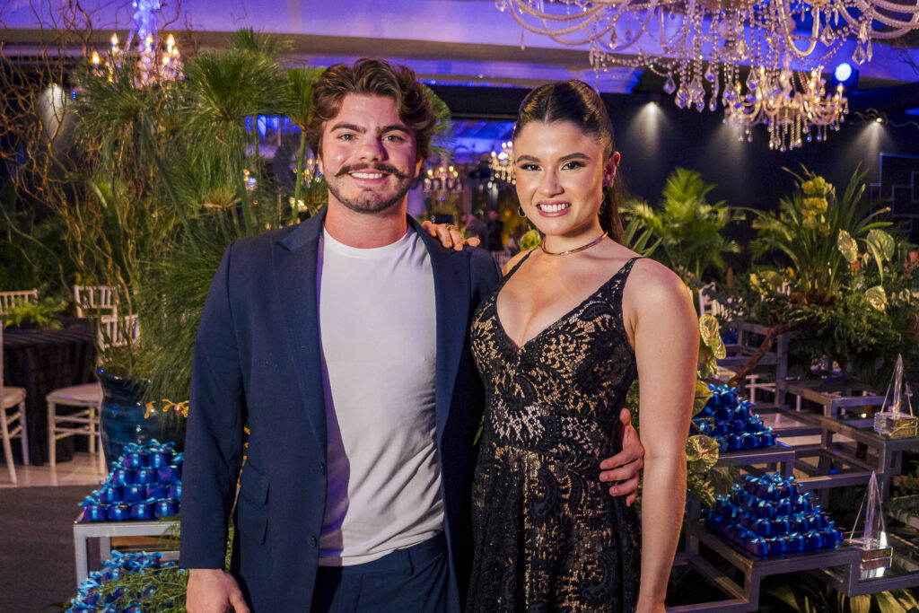 Michael Dias E Ana Clara Tavares