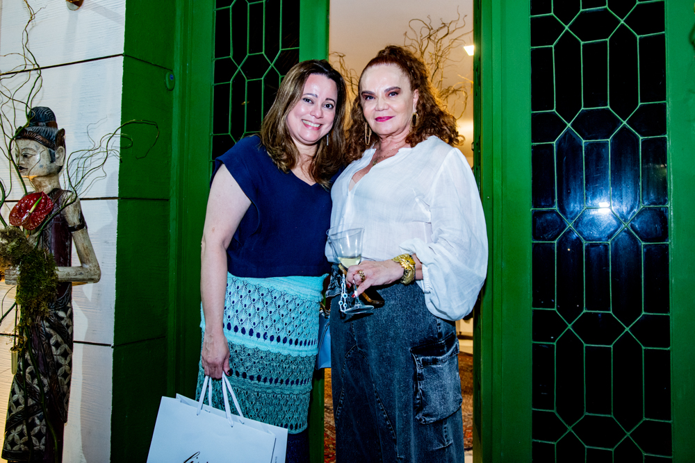 Miguelina Queiroz E Lisieux Brasileiro