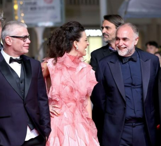 Nataly Rocha Veste O Estilista Brasileiro Lino Villaventura No Festival De Cannes 2024 (6)