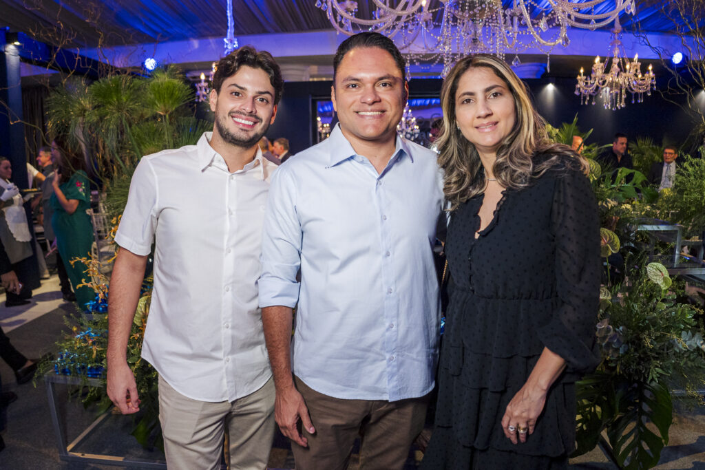 Pedro Victor Cruz, Mailton Batista E Isabela Serpa