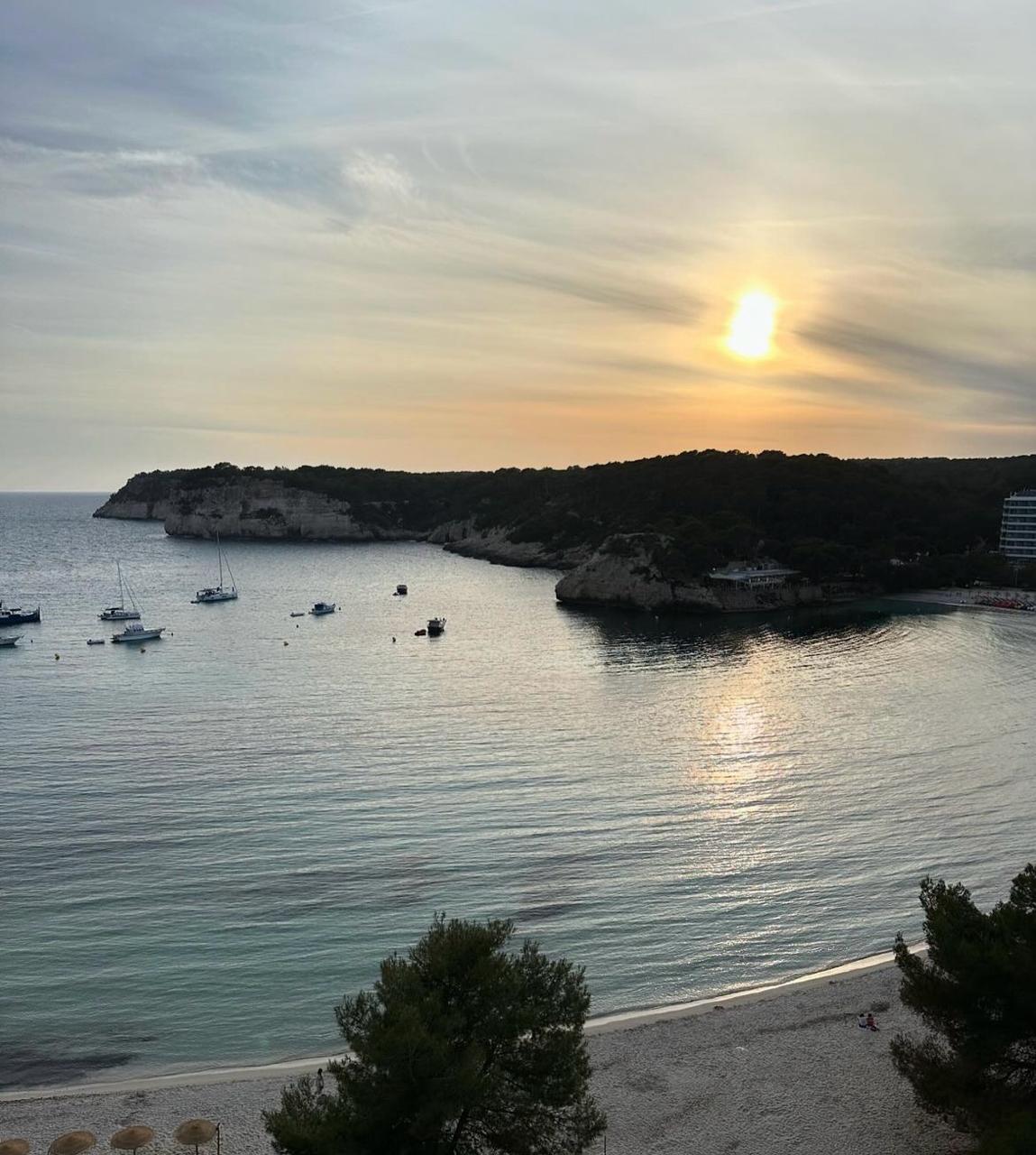 Pompeu Vasconcelos E Mariana Da Fonte Desfrutam De Férias Paradisíacas Em Menorca (3)