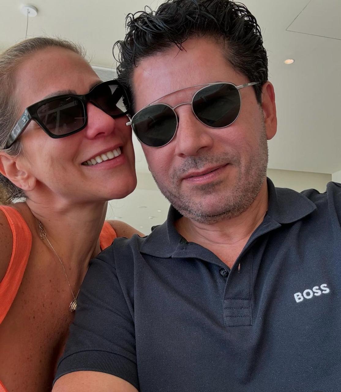 Pompeu Vasconcelos E Mariana Da Fonte Desfrutam De Férias Paradisíacas Em Menorca (7)