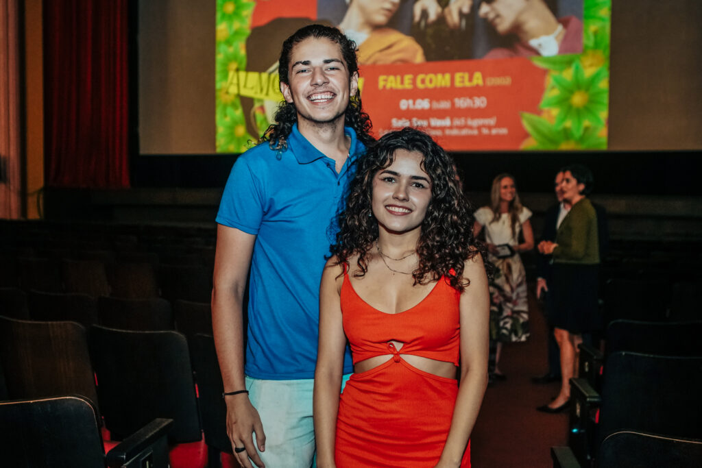 Rafael Teixeira E Lizandra Souza