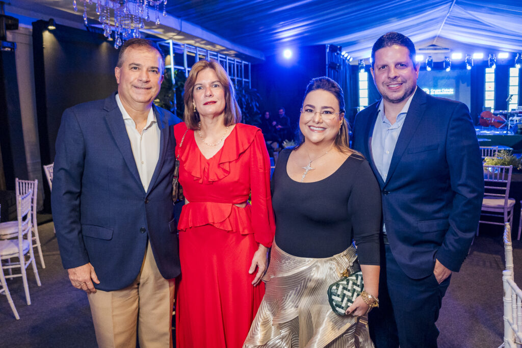 Ricardo Bezerra, Luciana Bezerra, Mayara Silva E Homero Silva