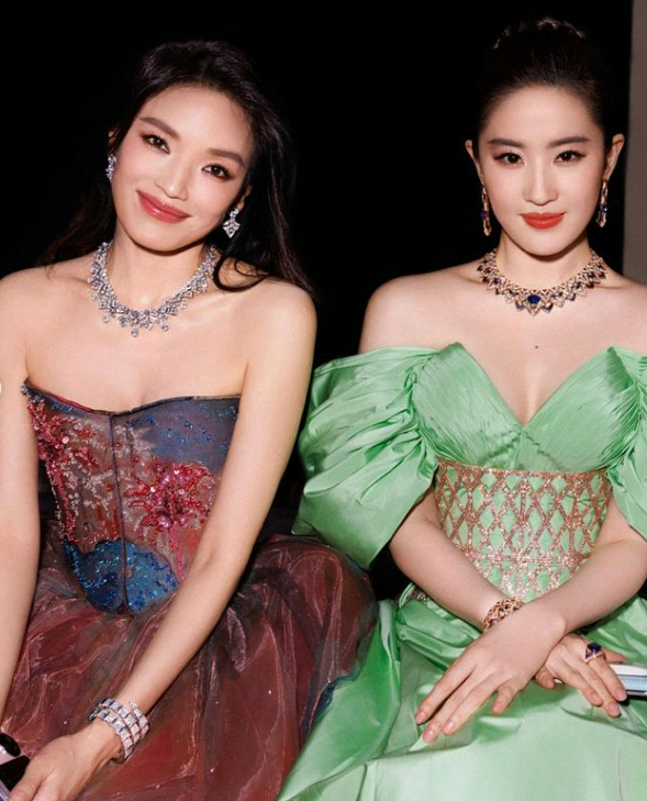 Sqwhat E Liu Yifei