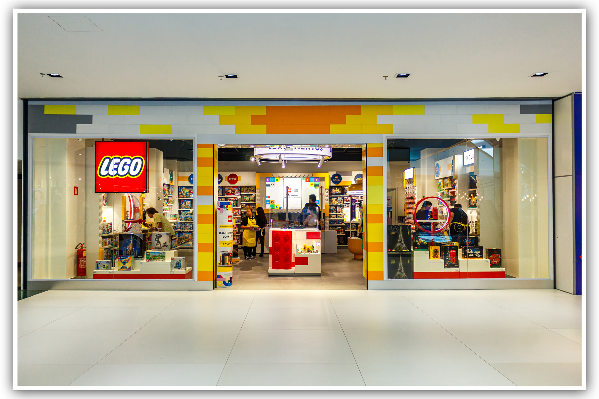 Lego chega a Manaus