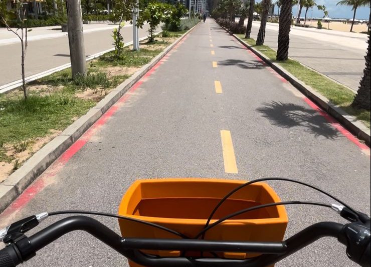 Que tal uma pedalada na Beira-Mar? Prefeitura de Fortaleza oferece passe gratuito do Bicicletar