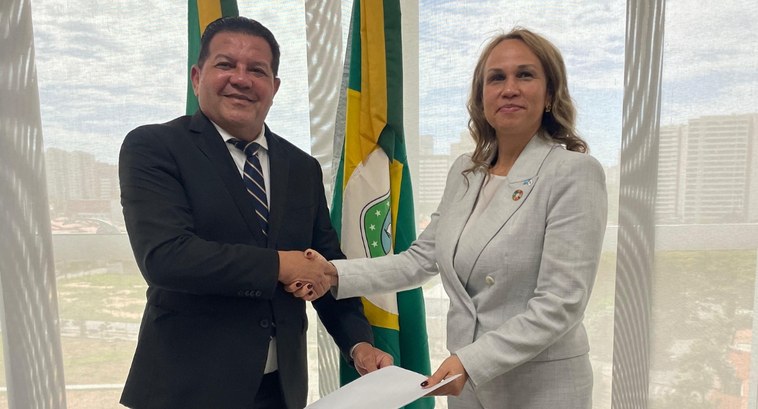TRE-CE firma parceria com a Organização Internacional da Juventude para a Ibero-América TRE-CE firma parceria com a Organização Internacional da Juventude para a Ibero-América
