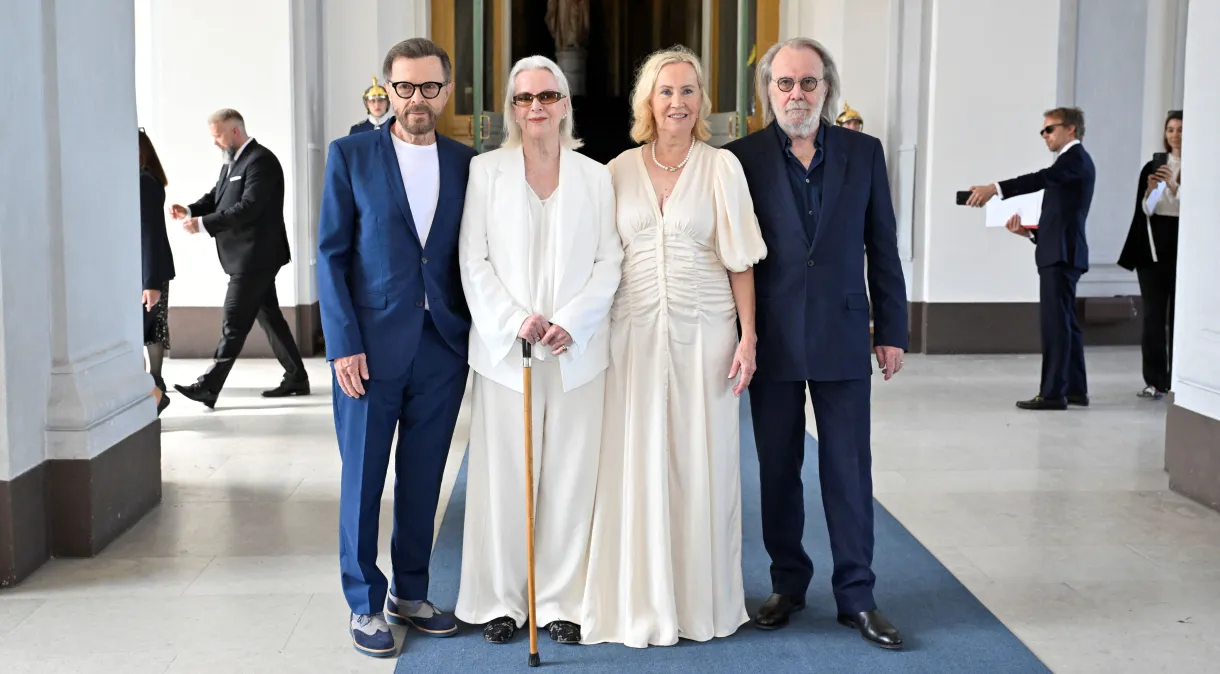 Integrantes do grupo ABBA recebem uma das maiores honrarias da Suécia