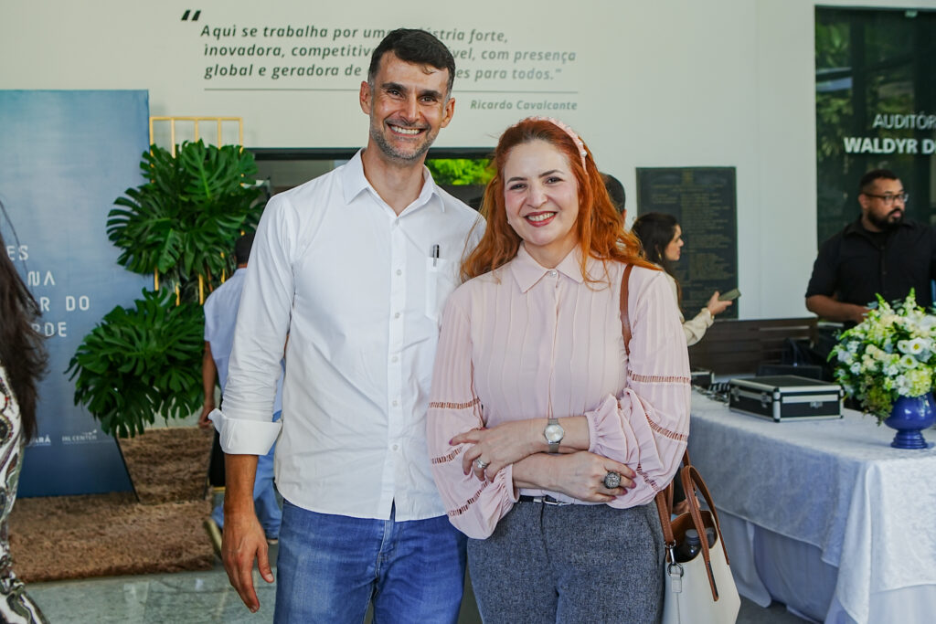 Dimas Barreira E Enide Camara