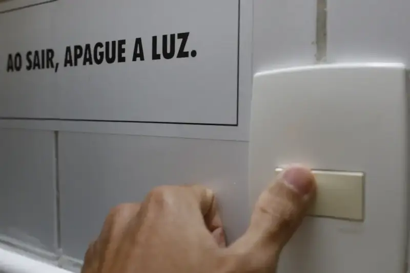 Energia Eletrica Interruptor De Luz Energia070720211247.webp Eletricidade