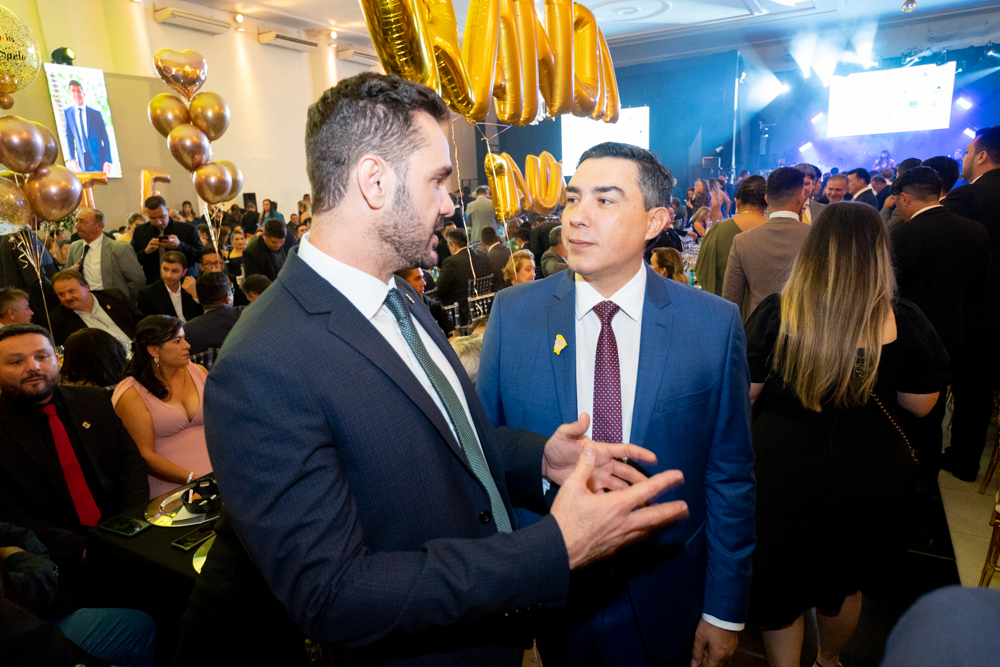 Guilherme Bismarck E Júnior Castro (2)