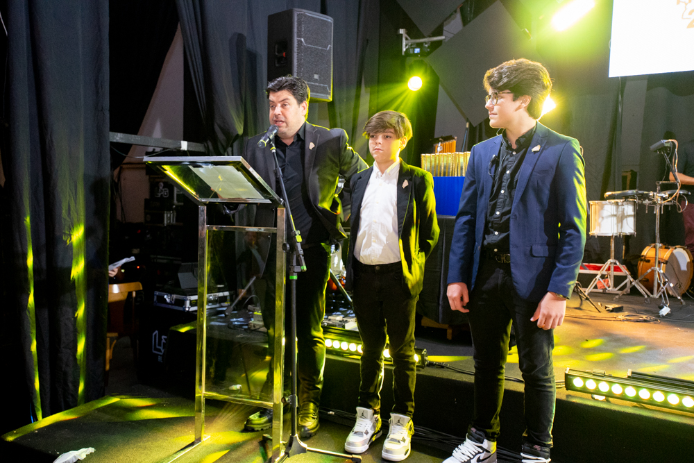 Leonardo, Bernardo E Leonardo Farias (2)