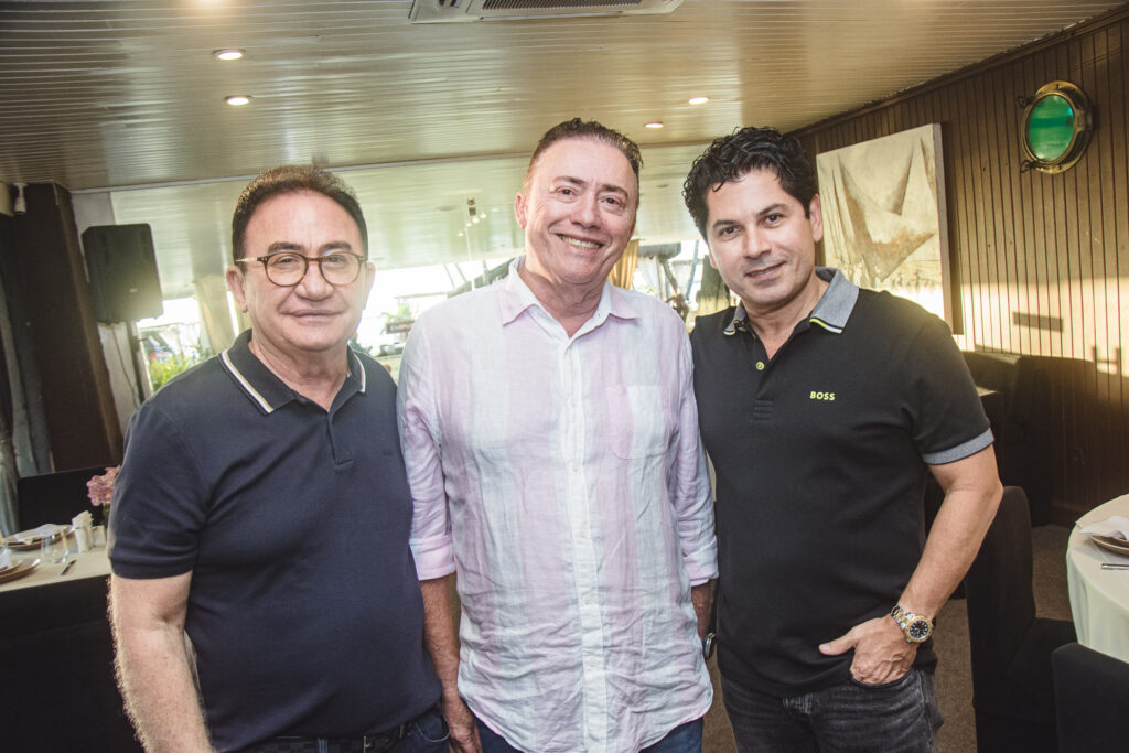 
				Manoel Linhares, Darlan Leite E Pompeu Vasconcelos
				