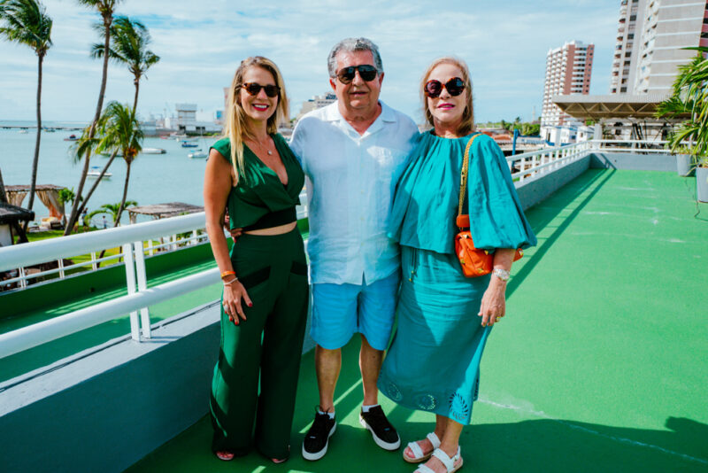 WEEKEND VIBES - Momentos de convívio no gramado, diversão e alta gastronomia no Iate Clube de Fortaleza