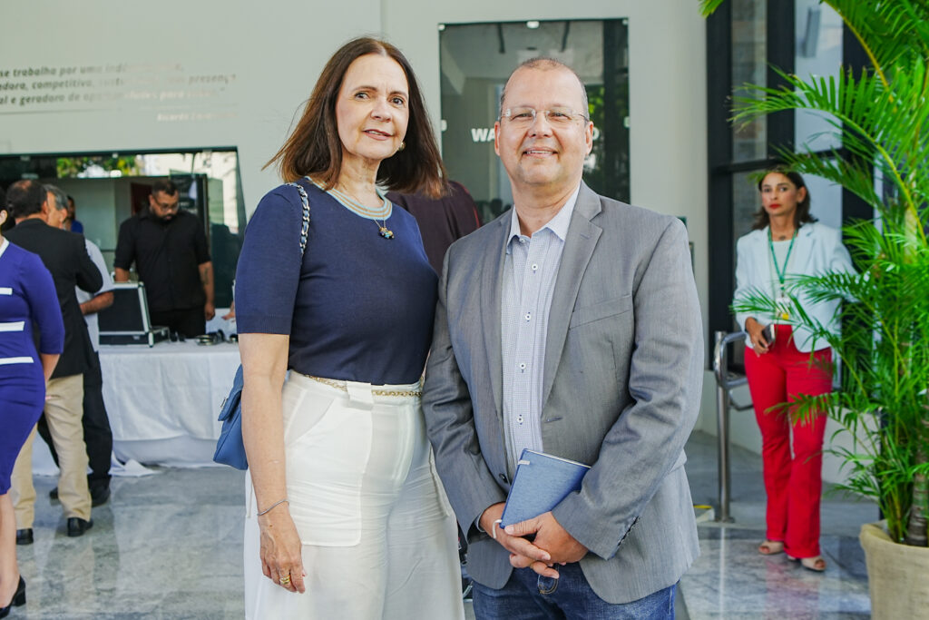 Mirian Pereira E Marcio Barbosa