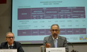 O Chefe Do Centro De Estudos Tributários E Aduaneiros Da Receita Federal, Claudemir Malaquias Foto Agência Brasil