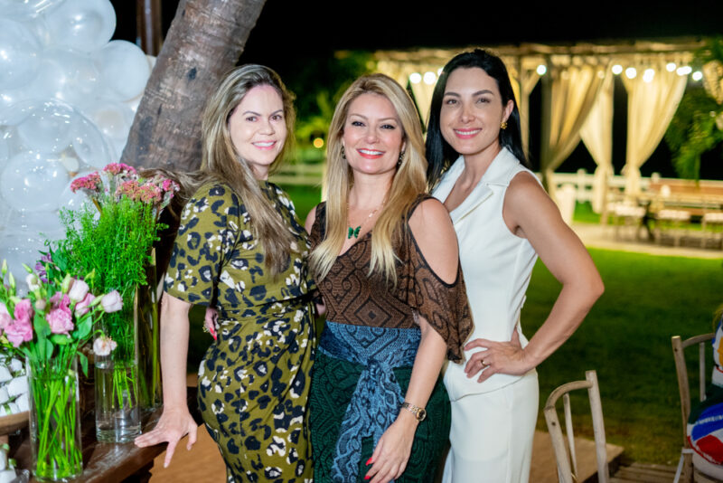 HAPPY BIRTHDAY - Alegria e muito astral dão o tom da troca de idade de Luciana Pordeus