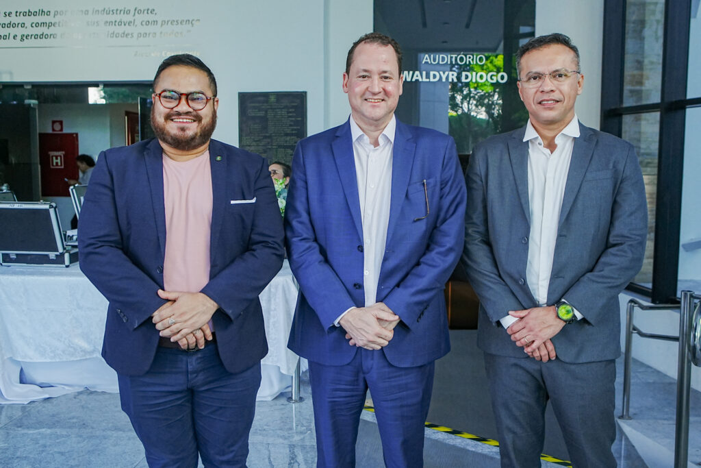 Wilkison Santos, Caio Falcao E Helder Marques