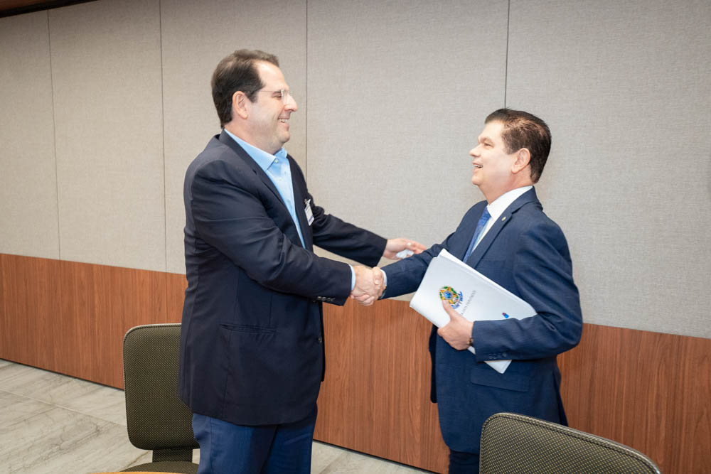 Antônio Lúcio Carneiro E Mauro Benevides Filho