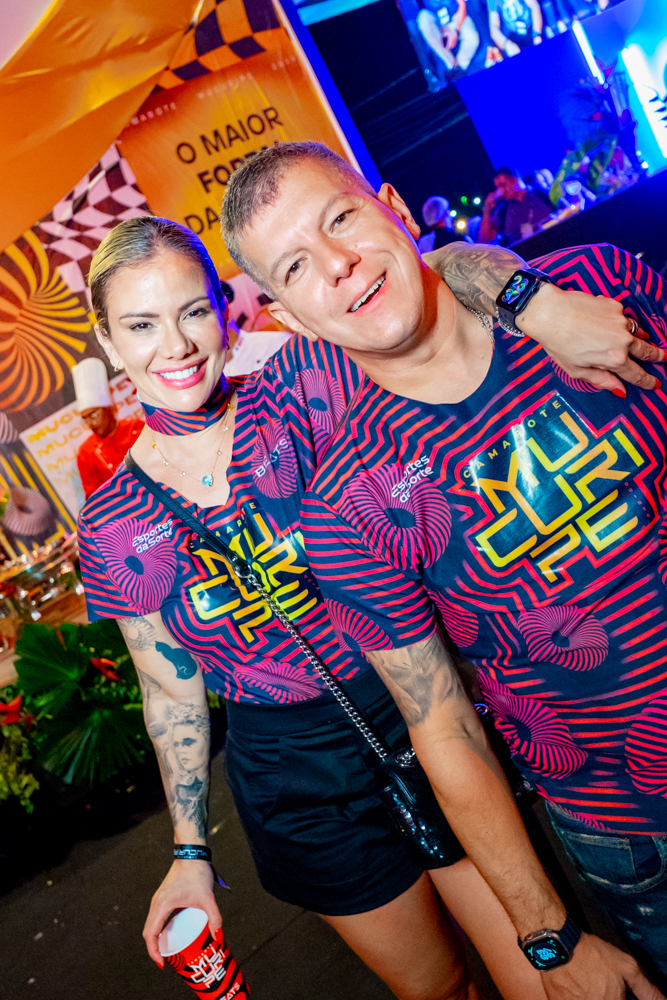 Carolina E Marcelo Lopes