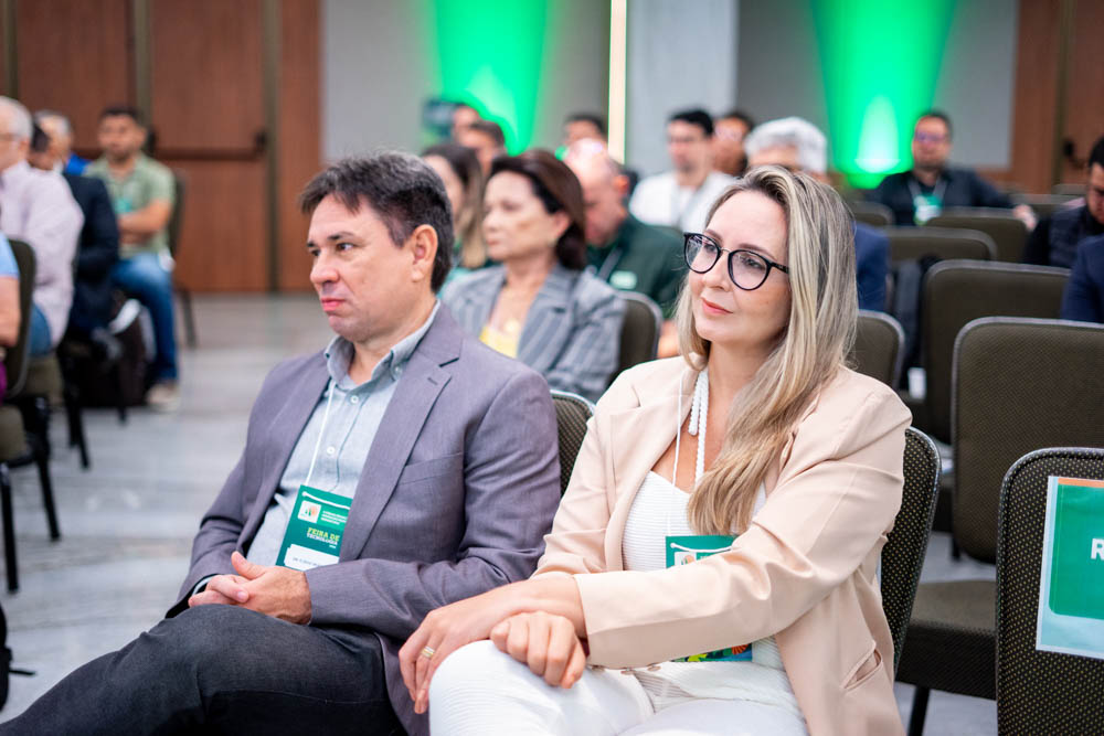 Flávio Ibiapina E Fernanda Colares