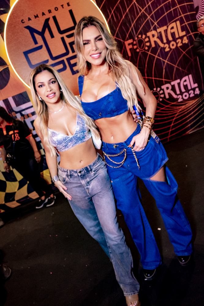 Isadora Coelho E Érika Schineider (1)