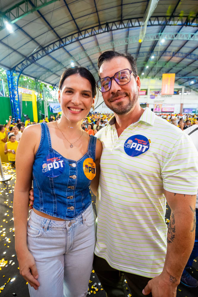 Jessica Guimarães Moreira E Rodolfo Camargo