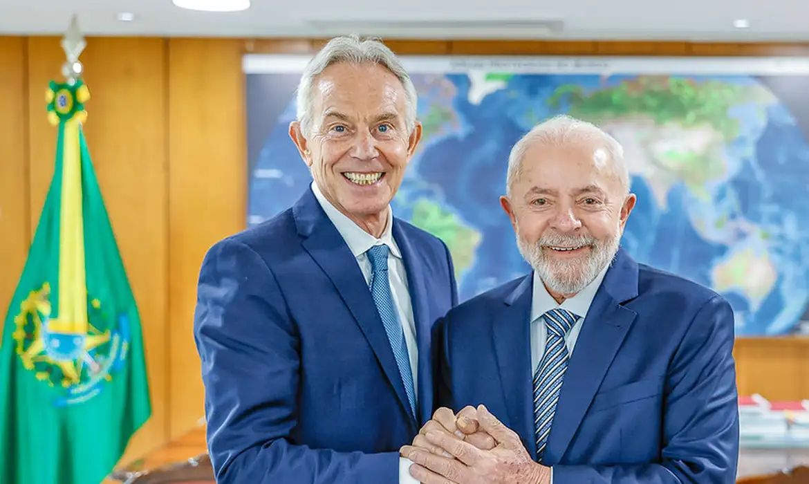 Lula e Tony Blair conversam sobre G20 e combate a extremismo Lula e Tony Blair conversam sobre G20 e combate a extremismo
