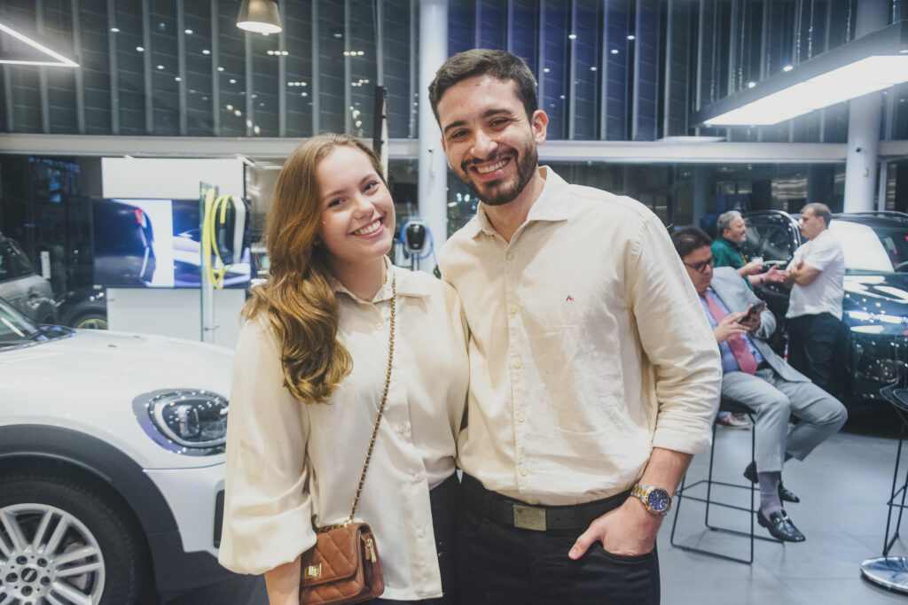 Maria Eduarda Brito E Adriano Florencio