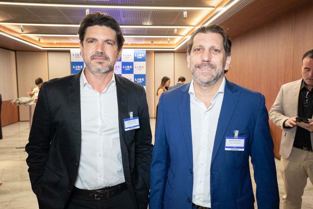 Rômulo E Janathas Costa