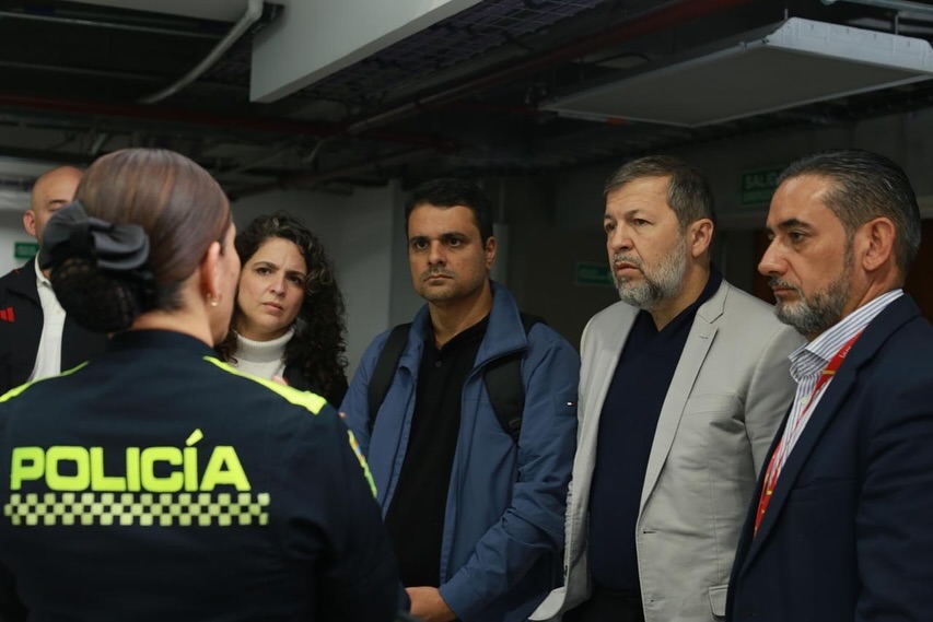 Gardel Rolim e Élcio Batista cumprem agenda na Colômbia para experiências bem-sucedidas na segurança Gardel Rolim e Élcio Batista cumprem agenda na Colômbia para experiências bem-sucedidas na segurança