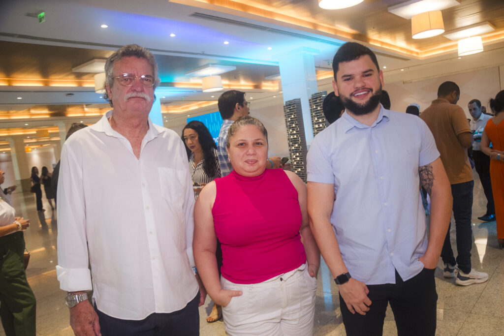 Tulio Maranha, Jordana Dulce E Joao Neto