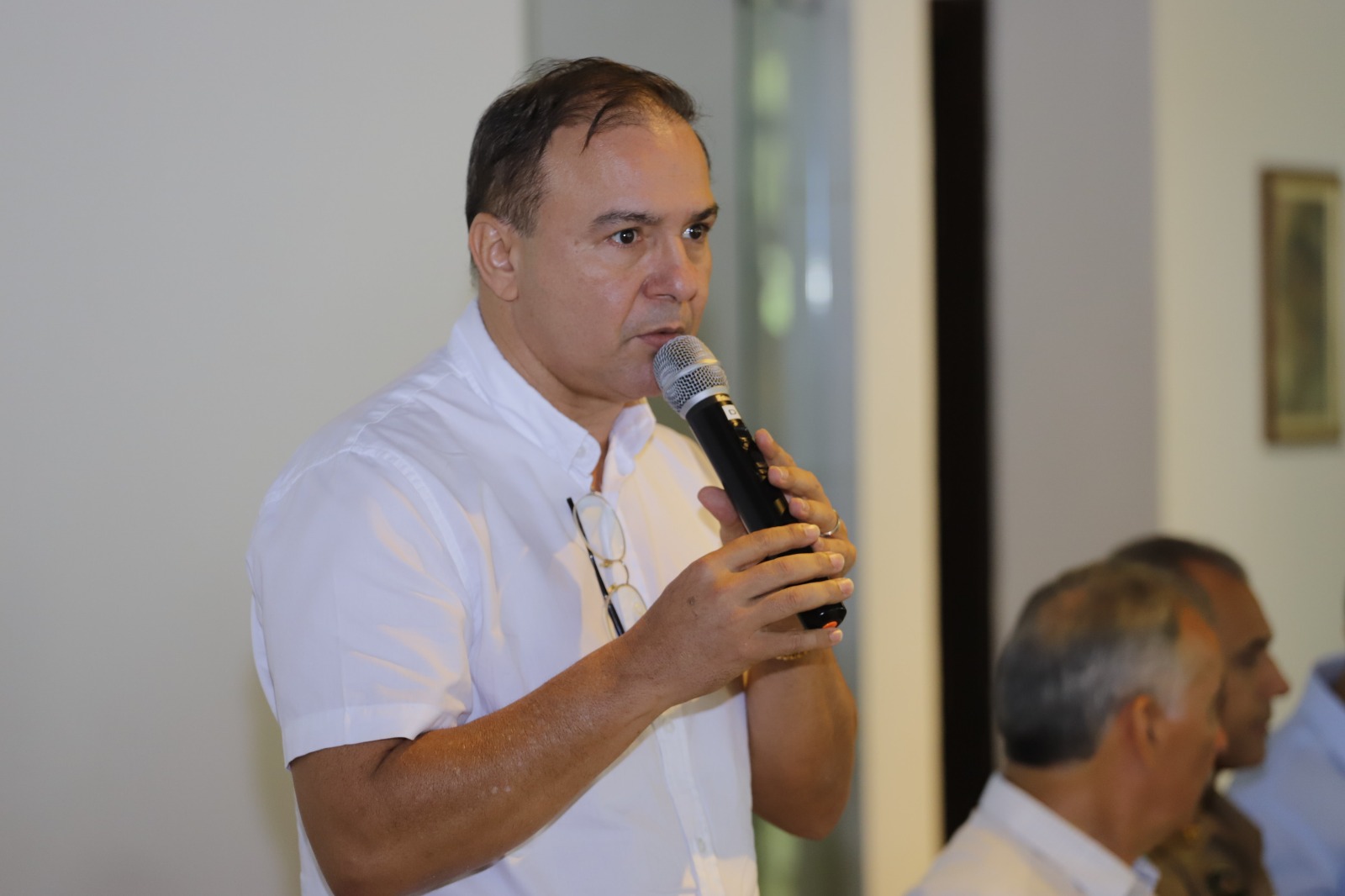 Robério Monteiro deixa Secretaria de Recursos Hídricos para retomar mandato na Câmara dos Deputados Robério Monteiro deixa Secretaria de Recursos Hídricos para retomar mandato na Câmara dos Deputados