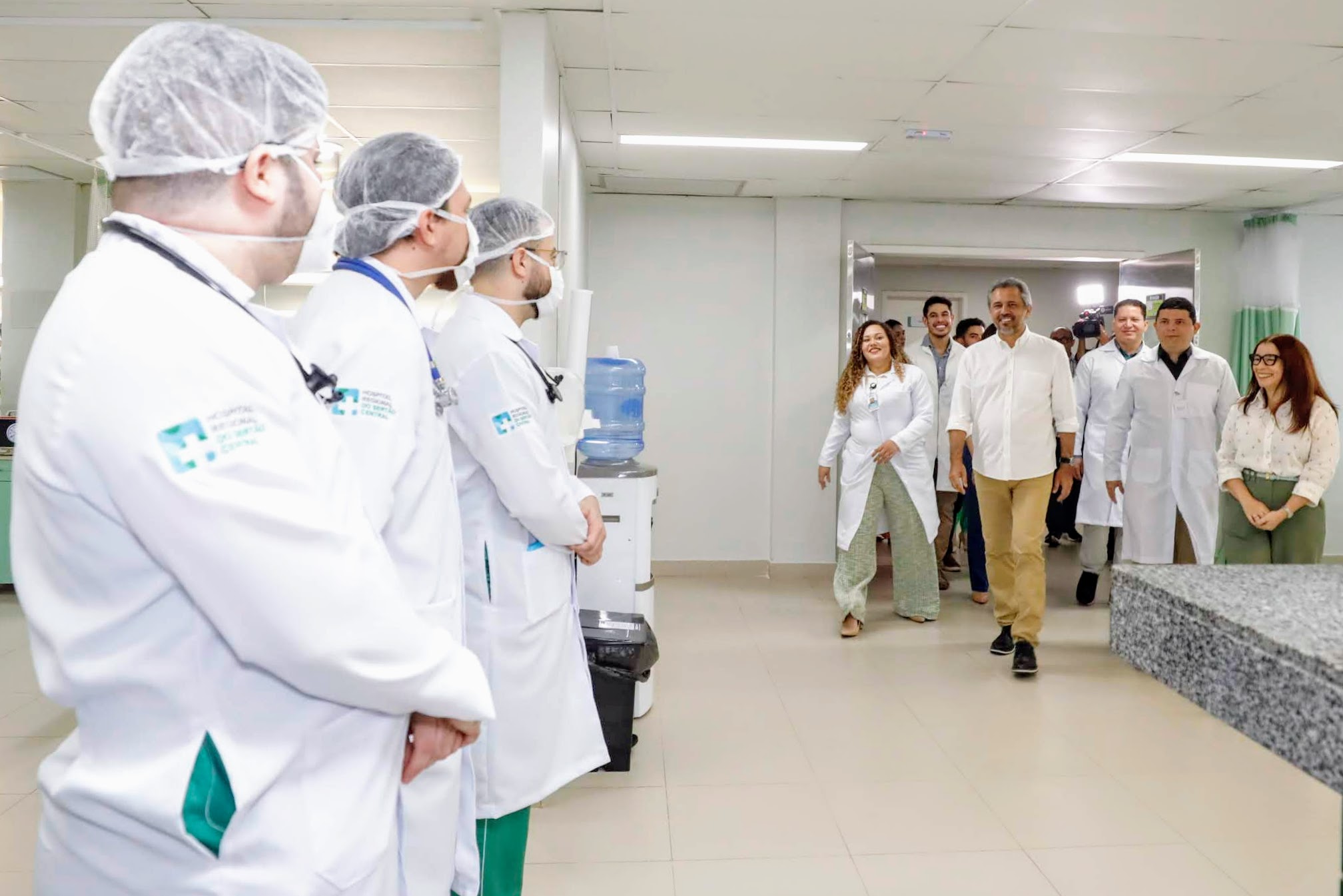 Ceará amplia atendimento no Sertão Central com novos serviços no Hospital Regional Ceará amplia atendimento no Sertão Central com novos serviços no Hospital Regional