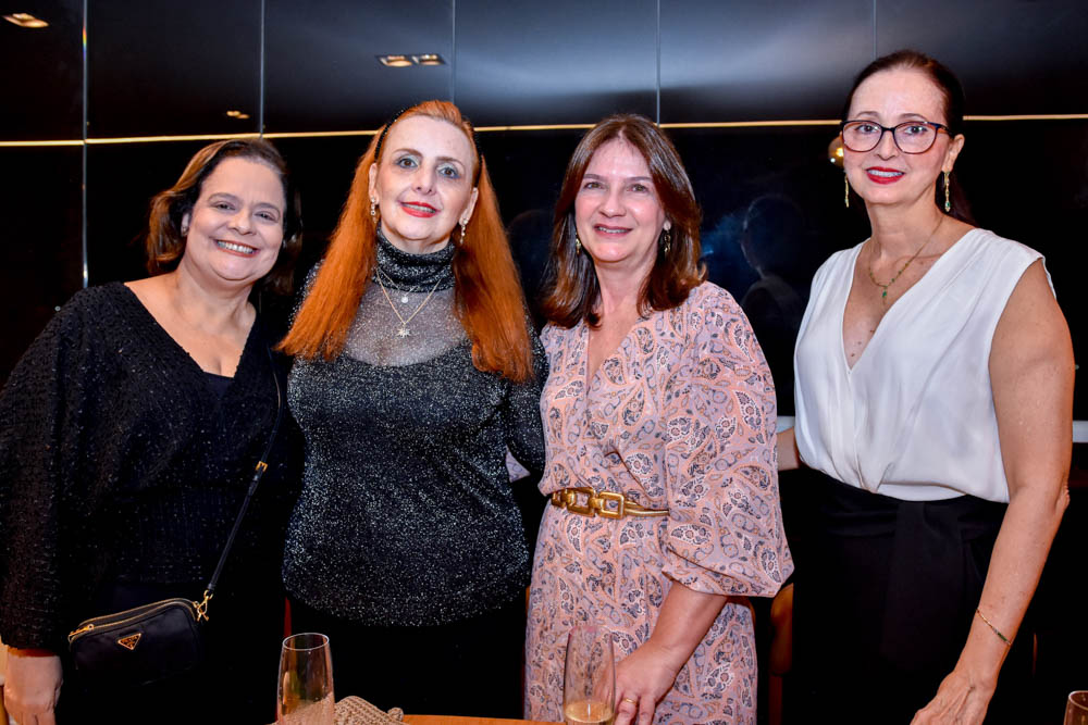 Amélia Brandrão, Jacqueline Philomeno, Lavinia Dubanhevitz E Marília Câmara