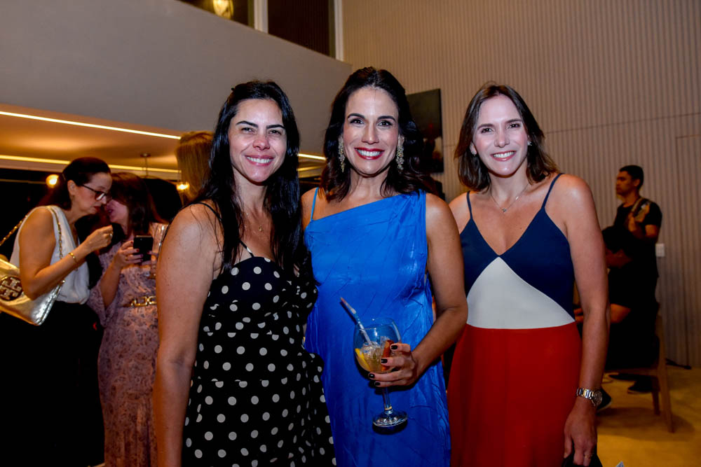 Carol Costa E Silva, Ana Virgínia Martins E Renata Santos