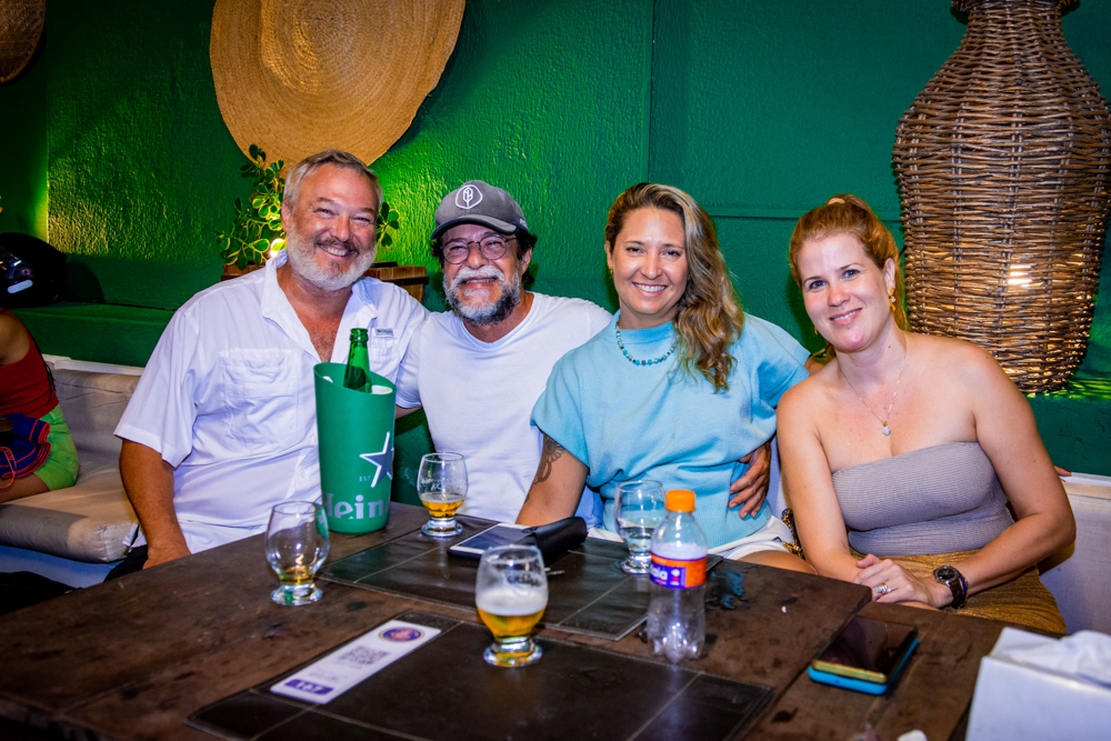 Claudio Martins, Augusto César Bastos, Cinthia Vale E Giordana Martins