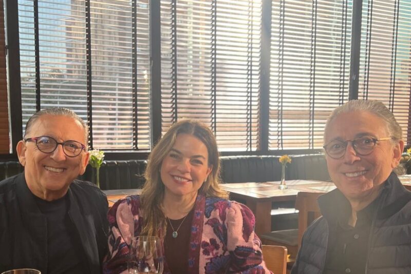 Afrânio Barreira apresenta, oficialmente, Galvão Bueno como novo embaixador do Coco Bambu