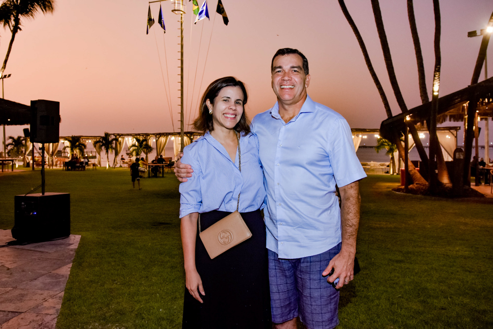 Giselle Bringel E Alisson David