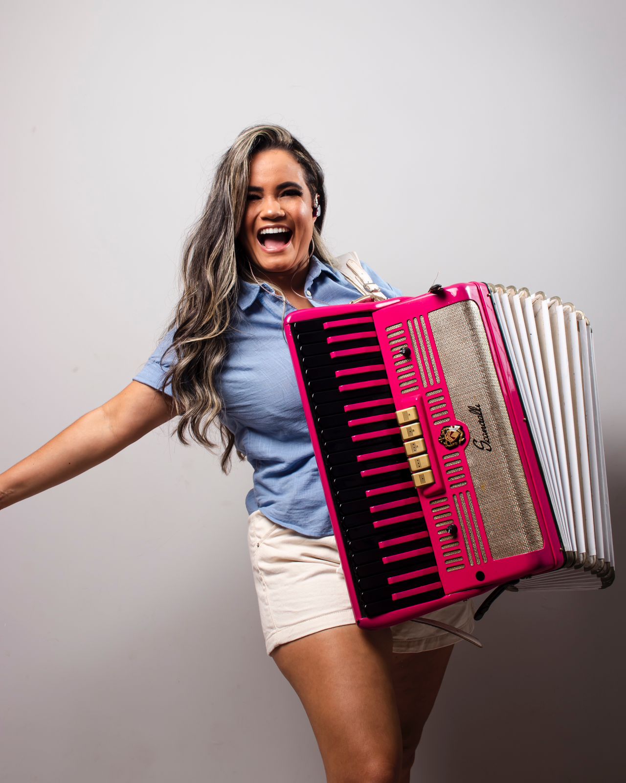 Karollzinha Sanfoneira se apresentará no Legado Rita de Cássia 2024, no Vale do Jaguaribe