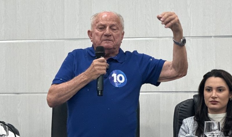 Edson Sá retira candidatura à Prefeitura de Eusébio; Leca Sá assume como vice em nova chapa Edson Sá retira candidatura à Prefeitura de Eusébio; Leca Sá assume como vice em nova chapa