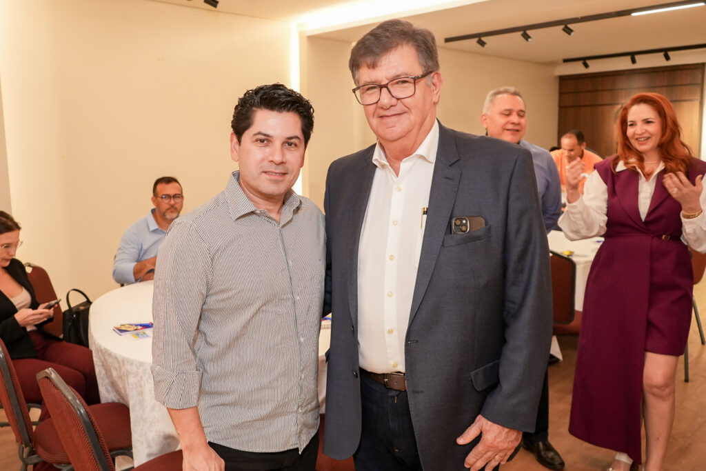 Pompeu Vasconcelos E Carlos Maia