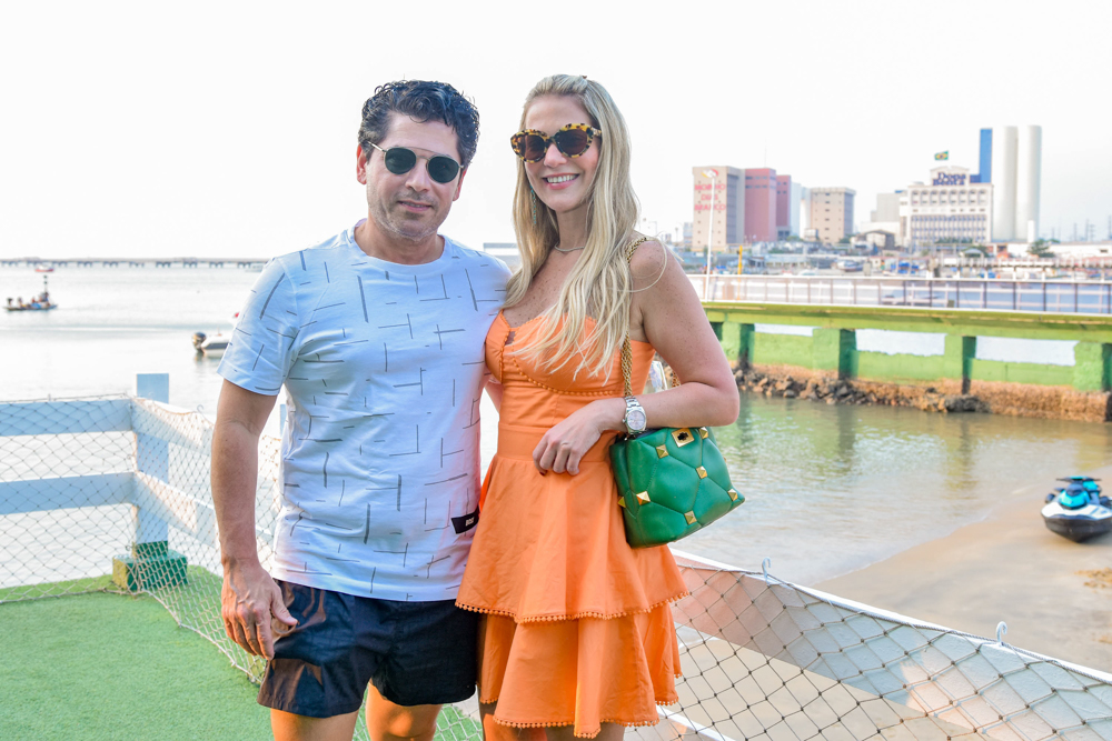 Pompeu Vasconcelos E Mariana Da Fonte